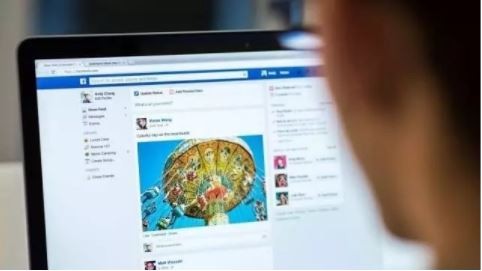 Đăng status ngộ nghĩnh thu hút khách hàng